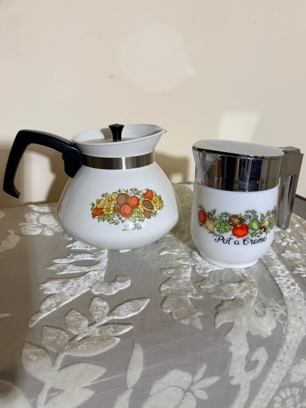 White Spice of Life Coffee/ Teapot and Creamer Set with Fruit Motif Corningware